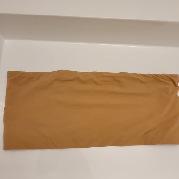 Skims Fits Everybody Bandeau Bra - Picture 4 of 16